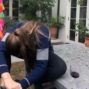 Meet your Posher, Tess maria